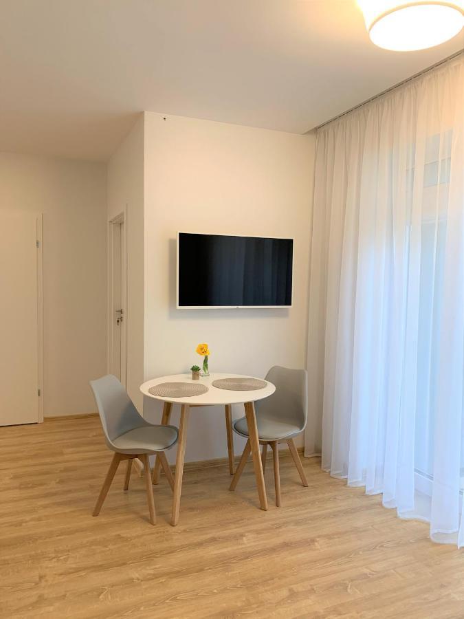 Cozy Nest Apartment In カウナス エクステリア 写真